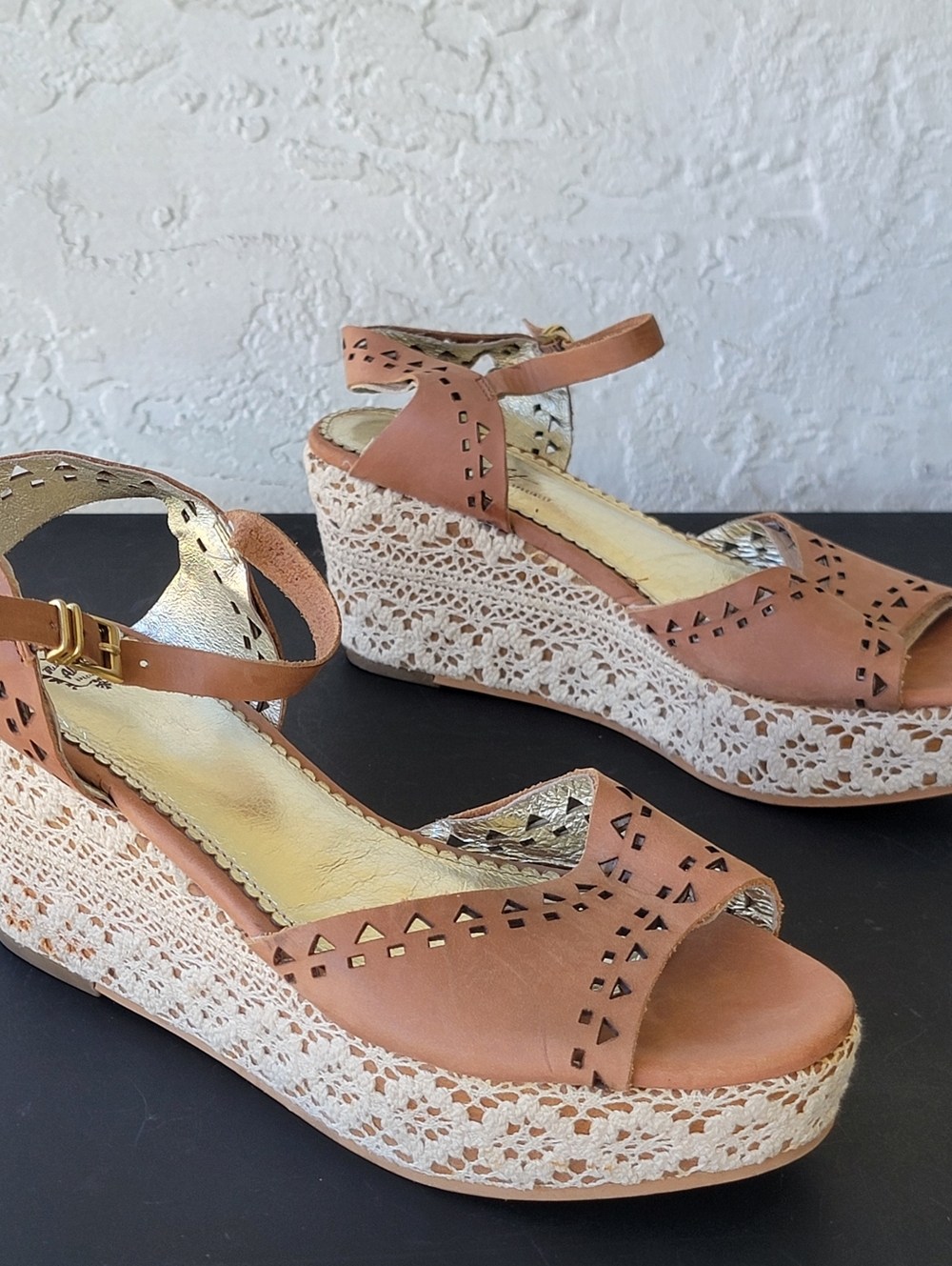 Miss Abright Specialty Tan Suede Laser Cut Slingback Sandals Boho Womens 8 Y2K